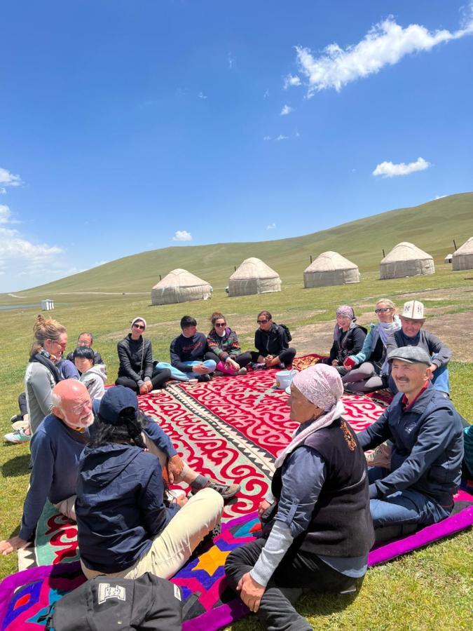 Yurt Camp "Sary-Bulun" At Song-Kul Lake, Naryn Exterior foto