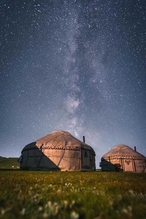 Yurt Camp "Sary-Bulun" At Song-Kul Lake, Naryn Exterior foto