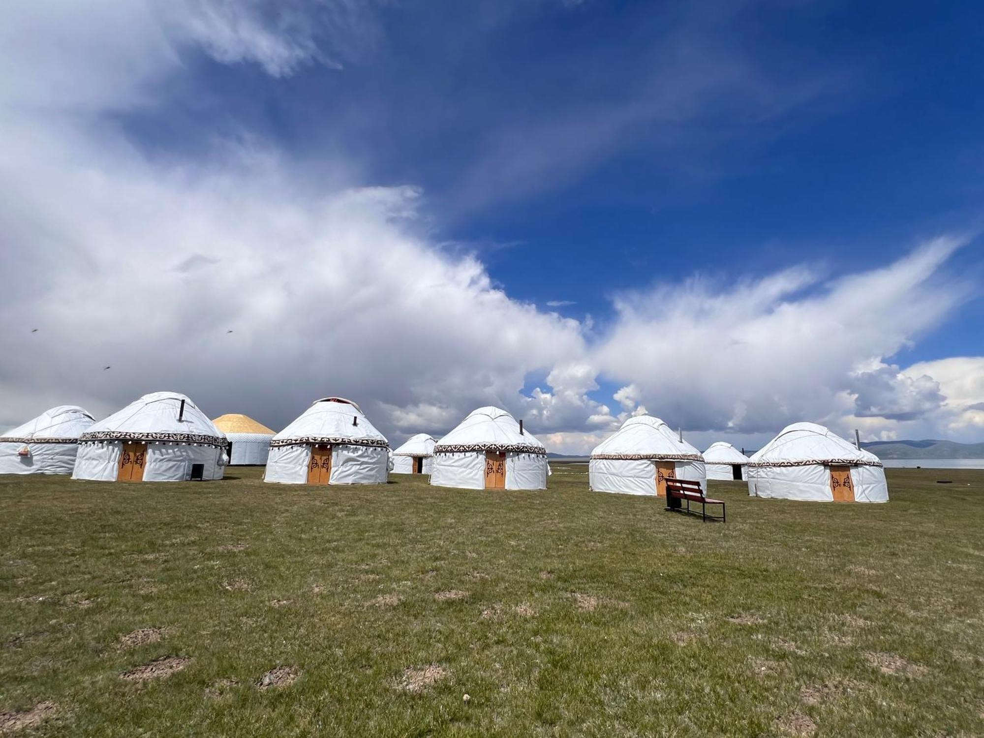 Yurt Camp "Sary-Bulun" At Song-Kul Lake, Naryn Exterior foto